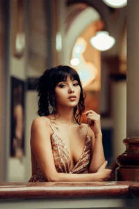 evamoretti Golden Palace 💛 Bilde