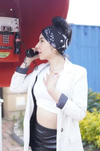 Lyra_Monrroy sunny day Pic 3