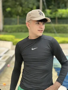 patrick_sanzzPool day图片