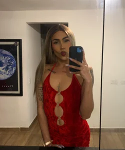 AmbarhiltonSexy Cute Red Dress图片 2