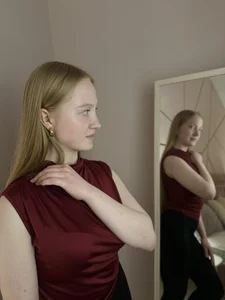 Public od NoraWells  3 snímek