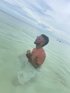 meghan_travisのtravis aventuraの枚の写真