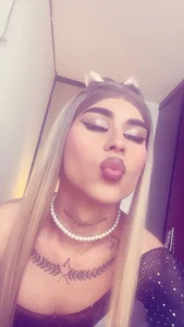 alisoondrean_ Alisson Billede 3