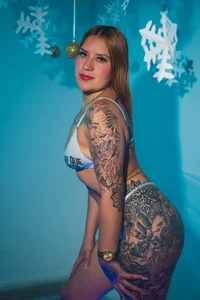 Merry Christmas… come sin with me❄🍒✨ de LIa_Bakeer  9 photos