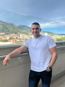 Marco_Vega sunny days🌞 Pic 5