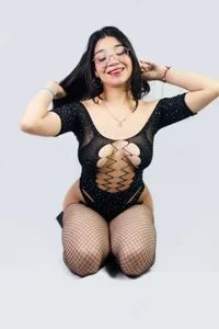 MARIANA_TAY1 Me🩷🖤  4. fénykép