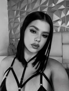 Just Me💓 od SophieCollins_1  3 snímek