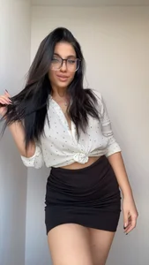 AliceShinexSecretary at work 🫢图片 4