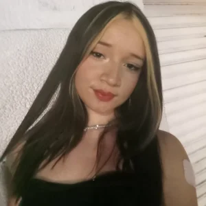 Valerii_GilのMonita 🥵の 3枚の写真