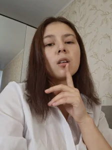 CwenEliot Shirty shirt Pic 5