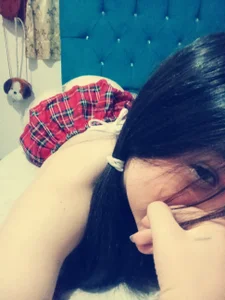 Liapetite_XXX Public Pic 3
