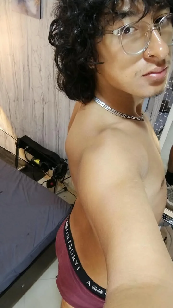 fuzz_jack 님의 트렌드 중인 사진  3059개