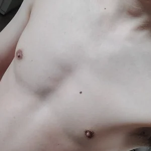 Earth_001のPublicの 2枚の写真