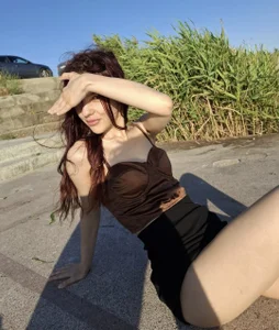 Sonya_Candy_ Public Kuva