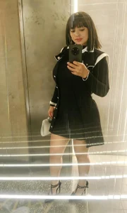 mia_monroeeeのSexy for you!🖤の 2枚の写真