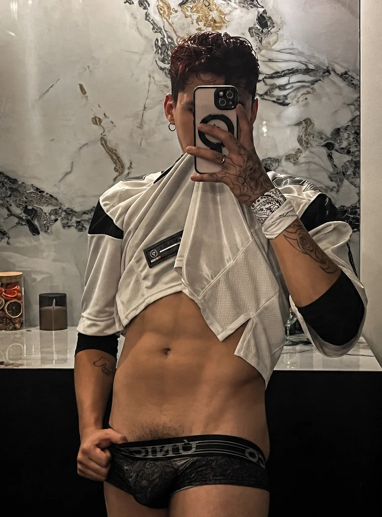 AlecBanne_ Popularna fotka 941