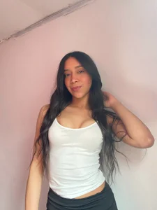 Andreaa_25 Public Billede 2