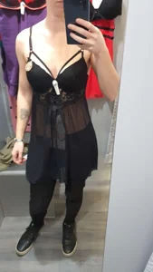 Mercedeswoman8 Public Pic 3