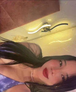 Hello! It's me! 😌🥰 de AriannaFoxxy  2 Imagens