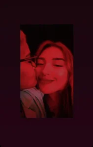 anaroman01 Day at home ✨ Pic