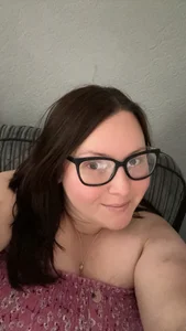 Curvy-Clare-30's photo