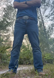 HungRowdyCowboy Public Immagine  2