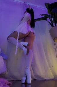 I have an innocent face, but ideas that will make you doubt. de catha_cat  Imagens