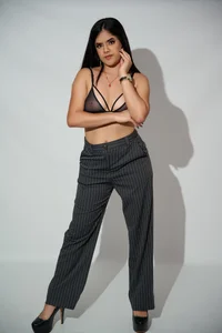 Martina-Roberts Let's enjoy every moment Pic