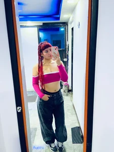 mia_rodriguez_t Public Pic 2