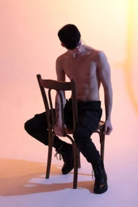 MiaAndWilliam WILLIAM TOPLESS Pic 3