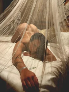 April_bowie vacation Billede