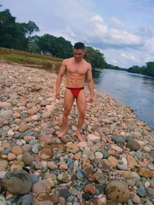 Sexy_Alejandro_ on the beach 圖片 5