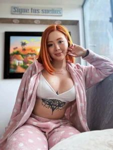 Peach de IsaPeach  9 photos