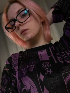 RonniHang Hello dear, how are you doing? Billede