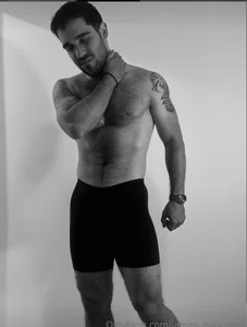Marcos_Code's XXX Nude Photo 1