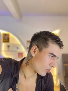 BIG_COCKS Alexander 🐺 Pic 3