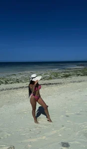 MaeveRey Public Foto 4