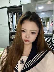 Public od MIJ44445555  snímek