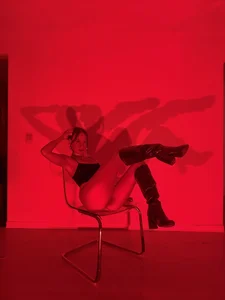 Valen_ross_ Do you like red? 💋 Foto 2