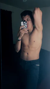 Sebastian_Villamarin Public slika 3