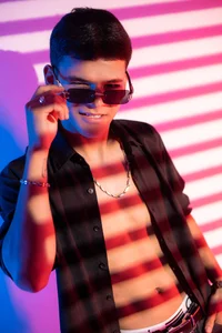 A perfect look de DylanRoyce_  2 photos