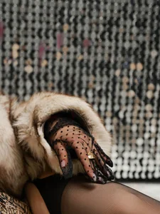 GoldenMirage Public Pic