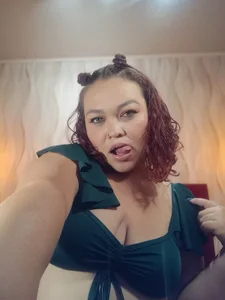 AngelicaMilf03 Public Pic 5