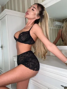 LunaCharm_ Public Foto 6