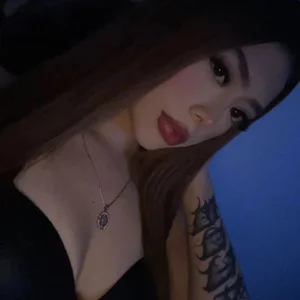 EmmilyClark Realax ❤😎 صورة واحدة|EmmilyClark Realax ❤😎 صورتان|EmmilyClark Realax ❤😎  صور|EmmilyClark Realax ❤😎  صورة