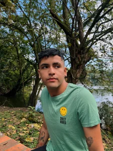 🙃💚 de Max_Zambler  Imagens