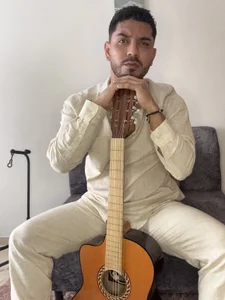 samuelcoopeer Guitar 🥰 Pic 2