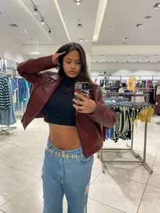 AmeliaEmmy Public Pic 3