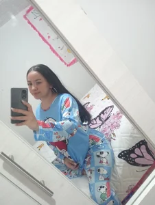 Gisella_chaud let's have fun Pic 4