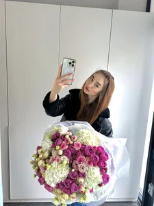 AlisaFoxis's photo